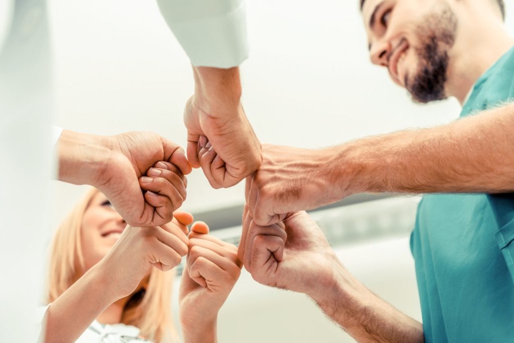 Medicina integrativa o que e e principais vantagensreiki